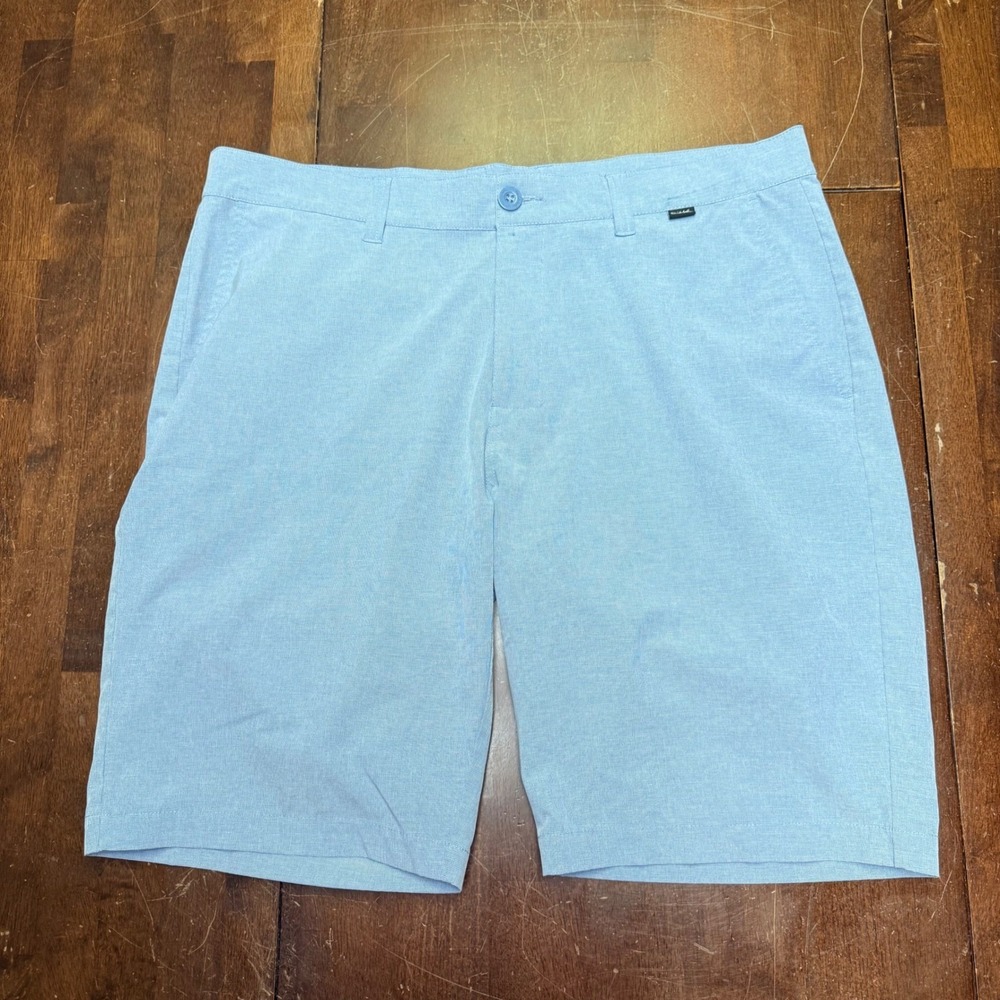 Travis Mathew Beck Shorts Mens 36 Light Blue Stretch Performance Golf Casual